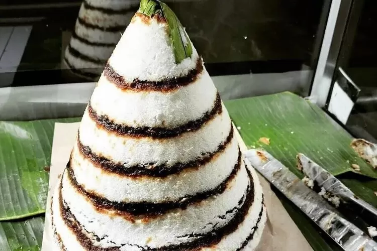 Kuliner Bekasi Kue Dongkal