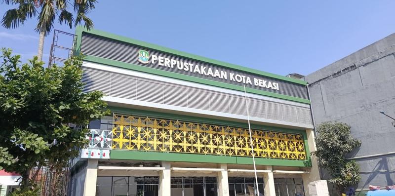 Tampak depan Perpustakaan Kota Bekasi